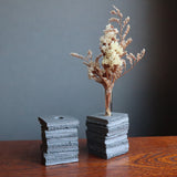 Single-flower vase "Kiyomizu-gawara" made by the only female Onishi