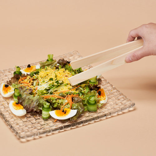 吉野ヒノキ一枚板で作るトング「TONGI」