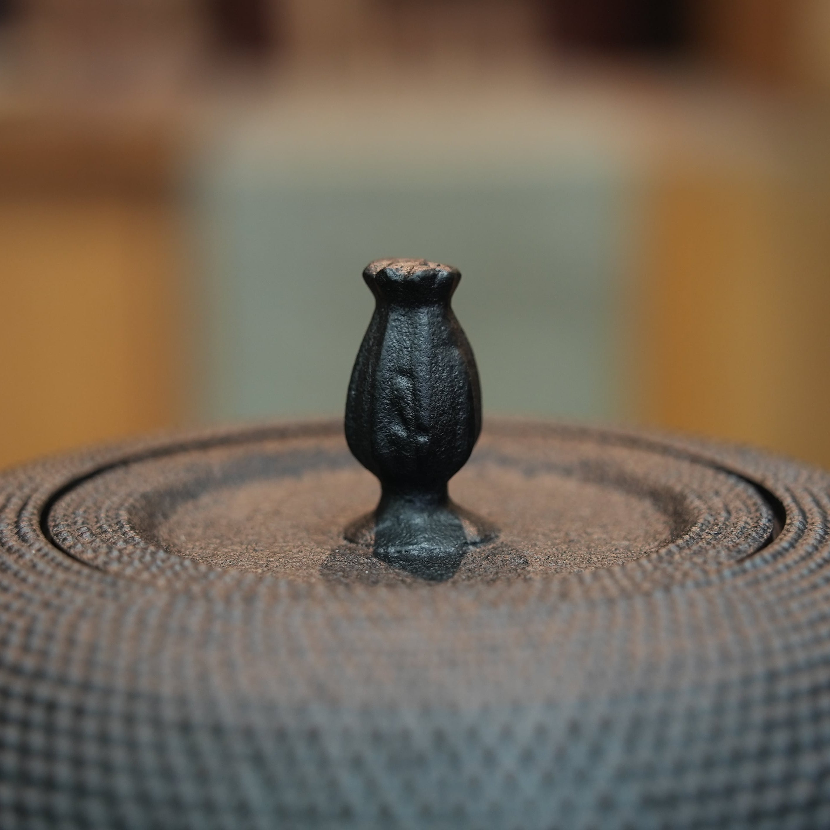 IH対応 1848年創業「南部鉄器」鉄分が取れる湯沸かし鉄瓶 変算珠あられ 黒 1.8L