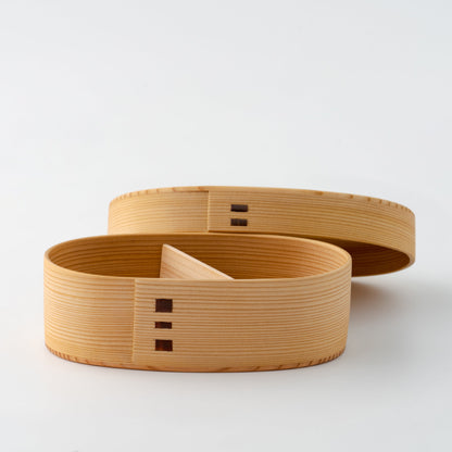 樹齢約100年 国産秋田杉の「こばん弁当箱（中）560ml」 秋田 曲げわっぱ