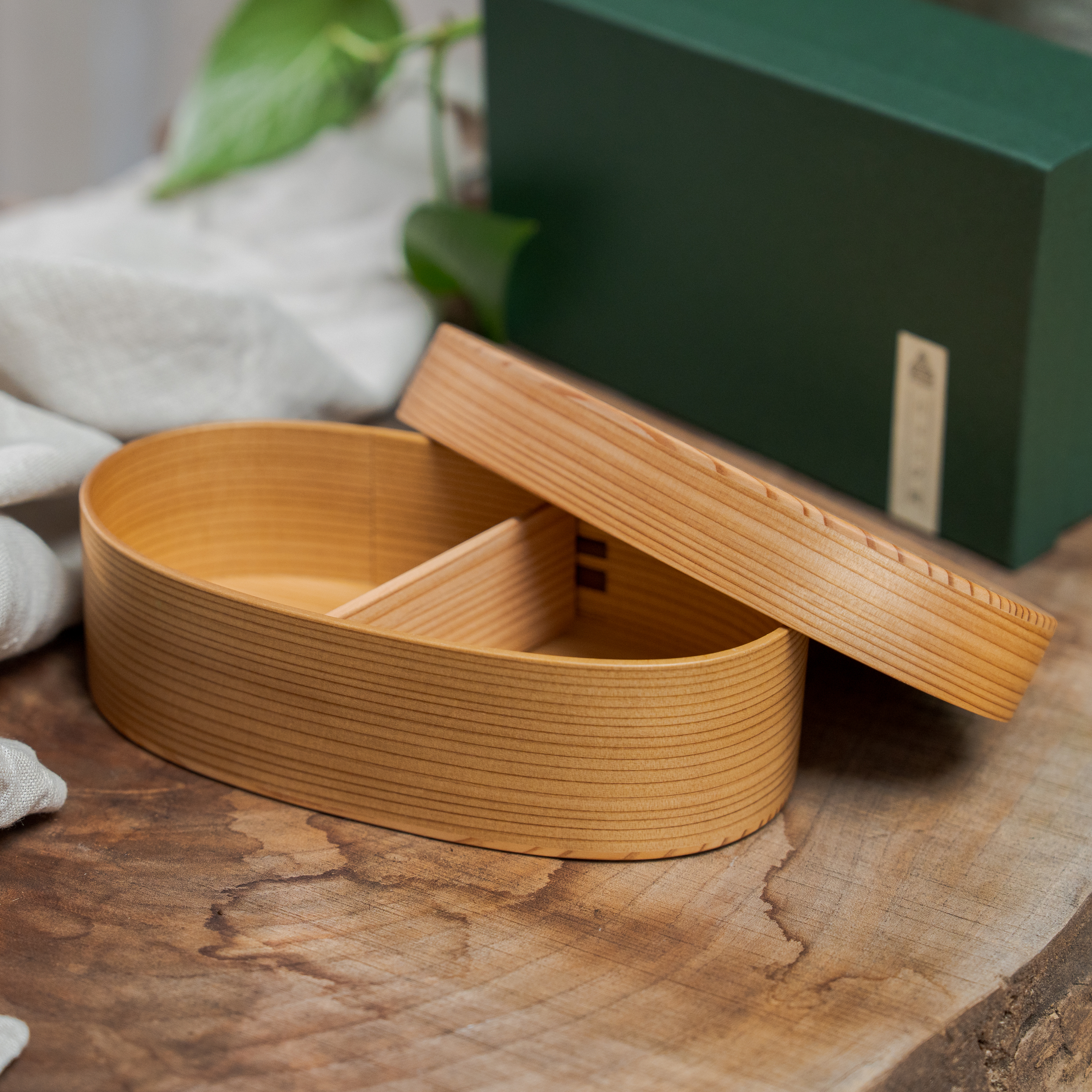 樹齢約100年 国産秋田杉の「こばん弁当箱」 秋田 曲げわっぱ