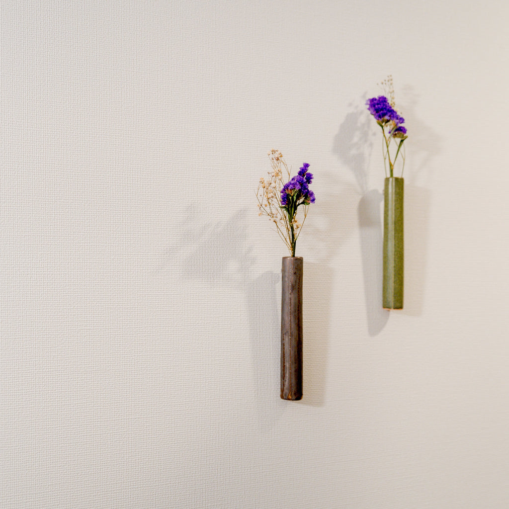 "TUKU" Wall-Mounted Vase