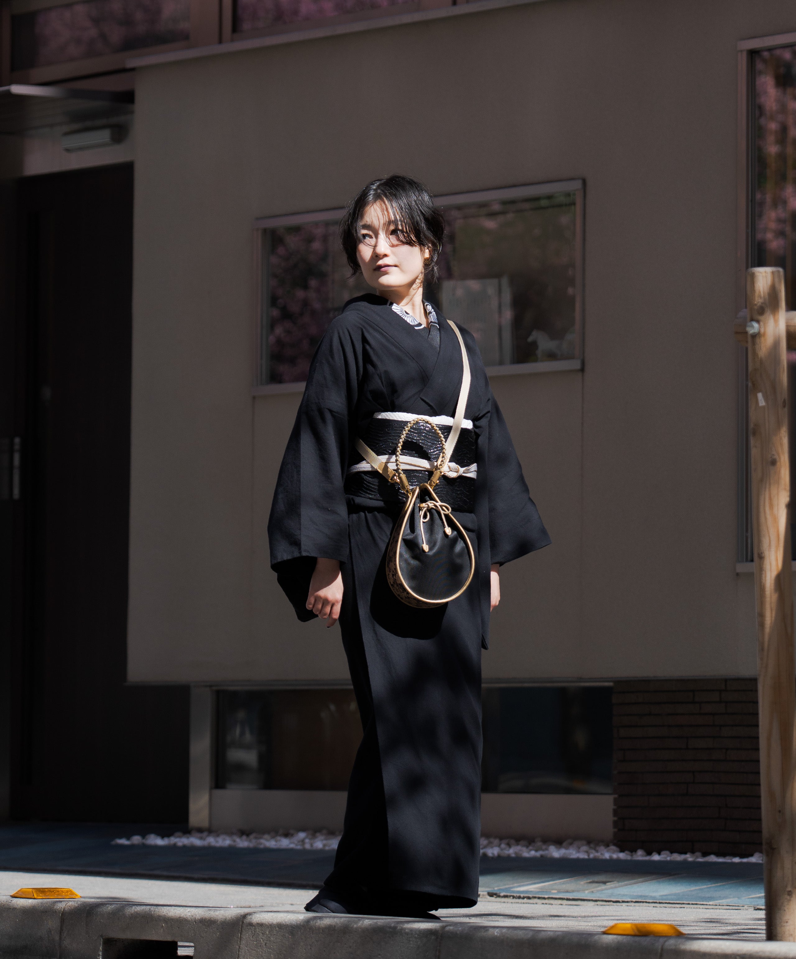 金彩友禅 京都の着物×デニムのしずくバック – Yesterday