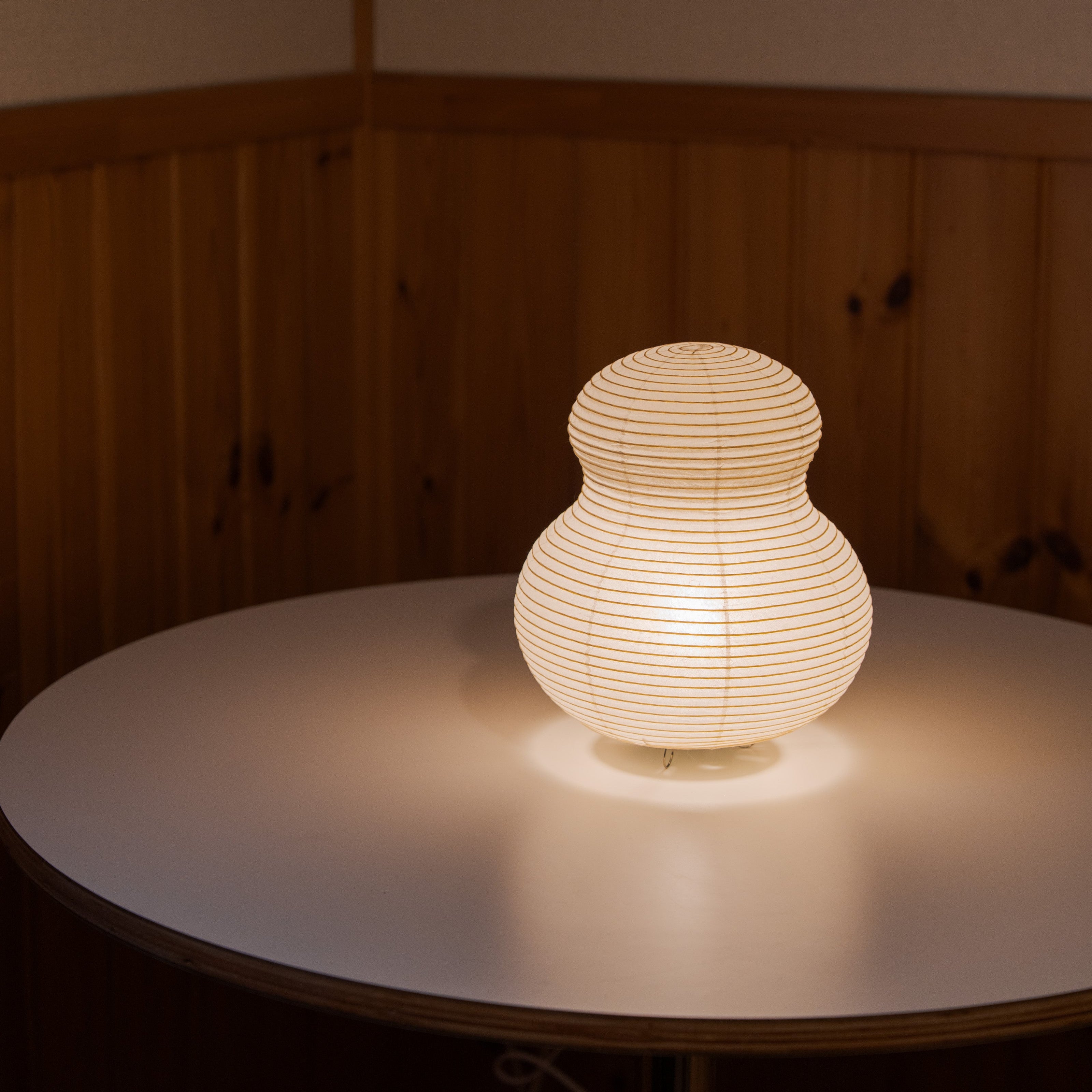紫綬褒章受賞*創業100年の提灯屋が作る「和紙ランプ」 – Yesterday 紫綬褒章受賞*創業100年の提灯屋が作る「和紙ランプ」 – Yesterday