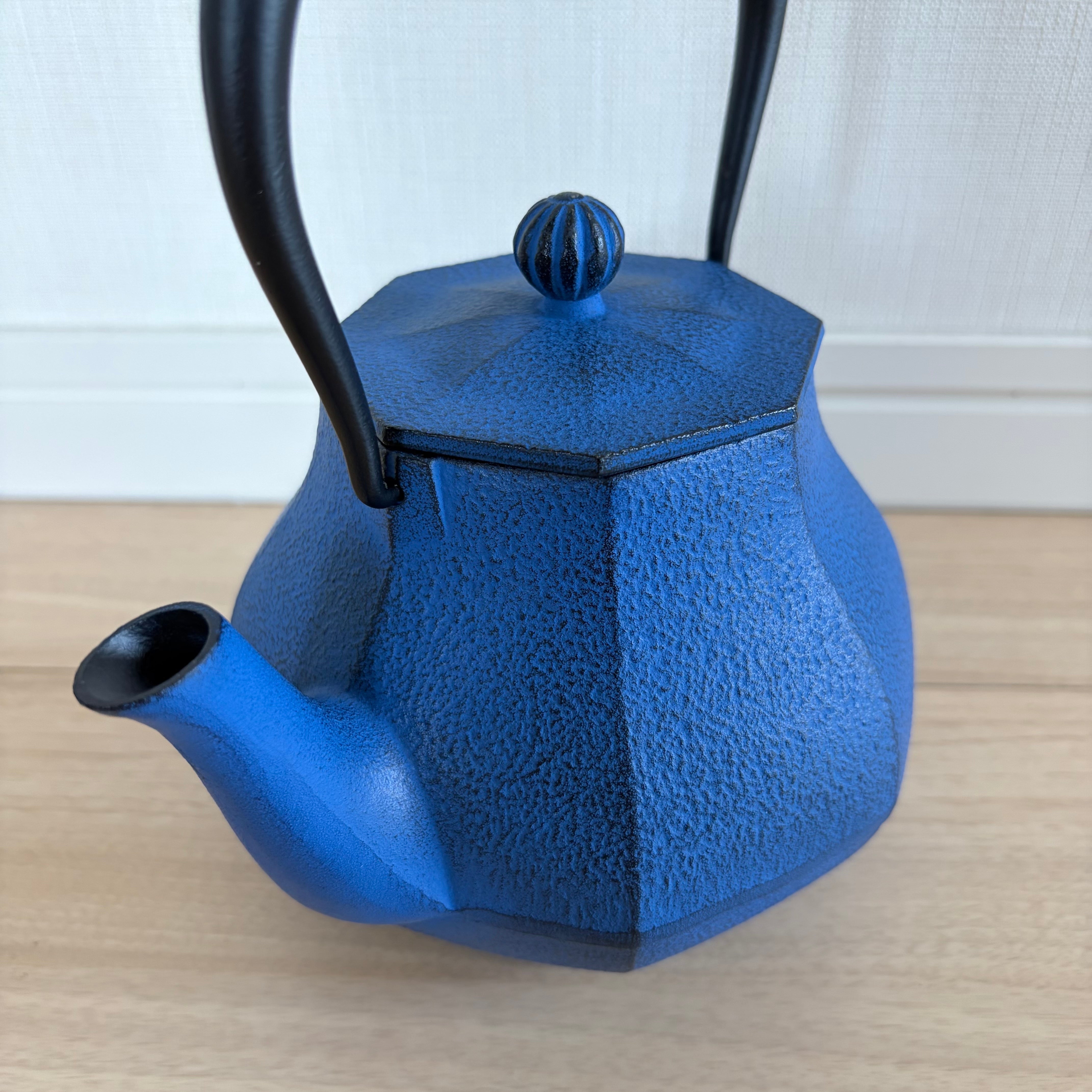 古い鉄瓶 使用感あり 直火・IH対応 1848年創業「南部鉄器」鉄分が取れる湯沸かし鉄瓶 みやび