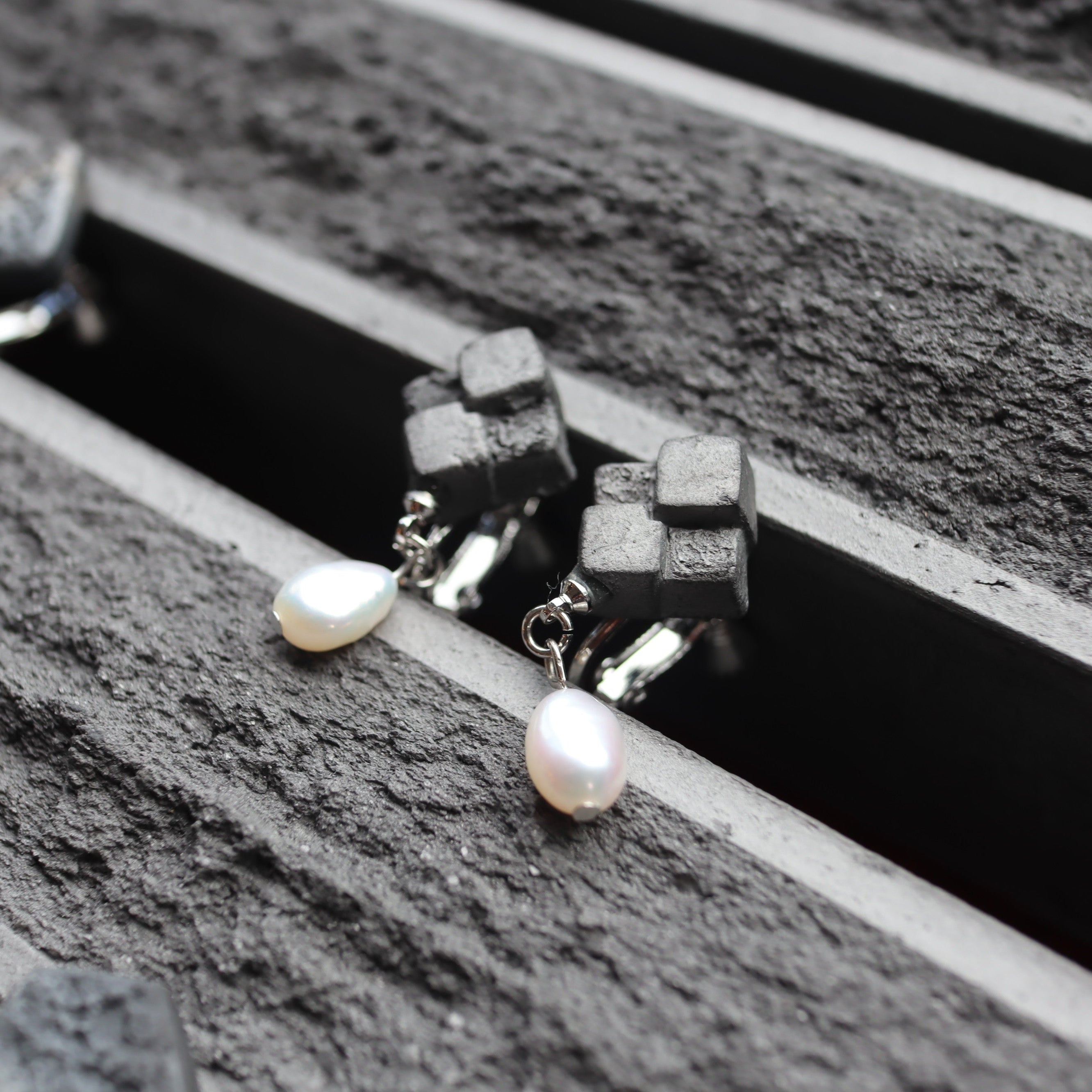 瓦×パール ピアス/イヤリング
