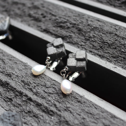 瓦×パール ピアス/イヤリング