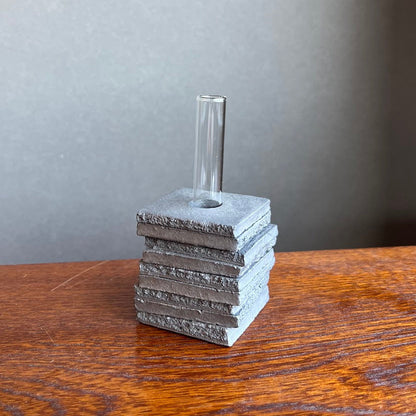 一輪指し 唯一の女性鬼師が作る「清水瓦」