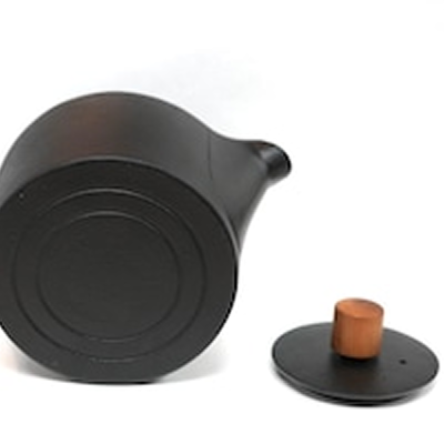 IH対応 1848年創業「南部鉄器」 鉄分が取れる湯沸かし・急須 鉄瓶 スワローポット 0.6L